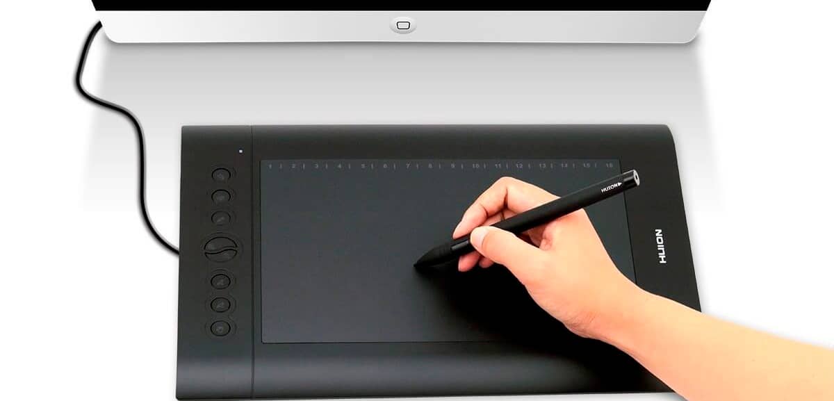 graphic design tablet with screen under $200